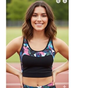 NWT Josie black‎ & blue sports bra Size S